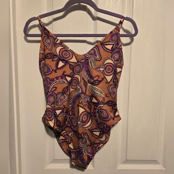 NWT A.L.C. Cleo print one-piece swimsuit Size M Color Beige/Red - Picture 2 of 10